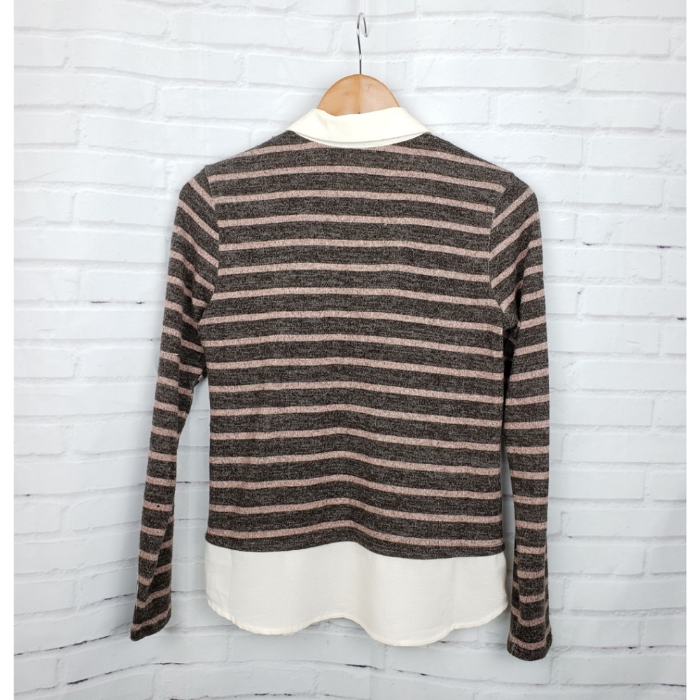 Monteau Chevron Mixed Layered Collared Sweater - Picture 2 of 4
